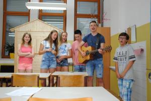 Naša pot skozi šolsko leto privabila veliko staršev 22